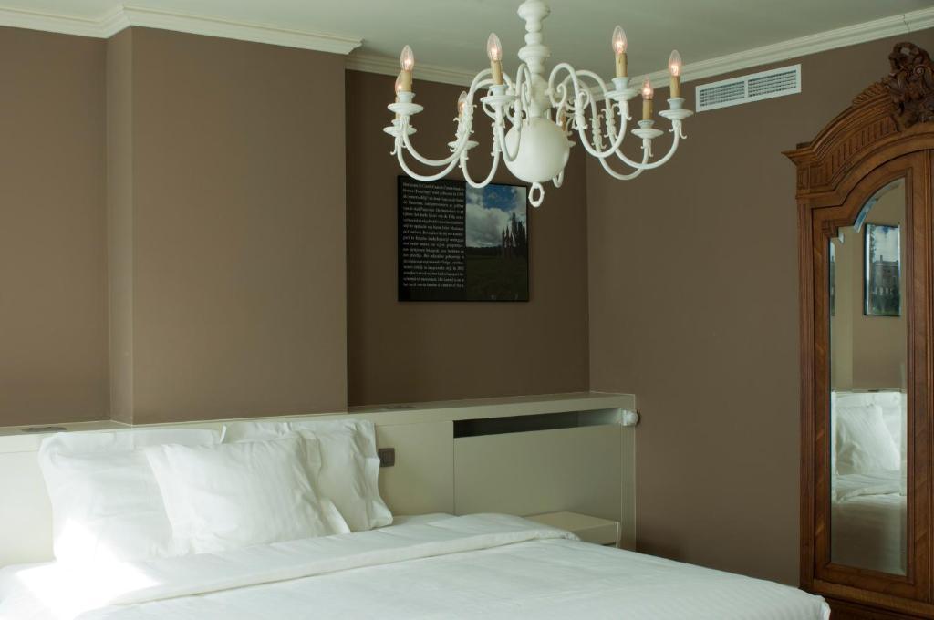 Guesthouse Recour โปเปอริงเงอ ภายนอก รูปภาพ