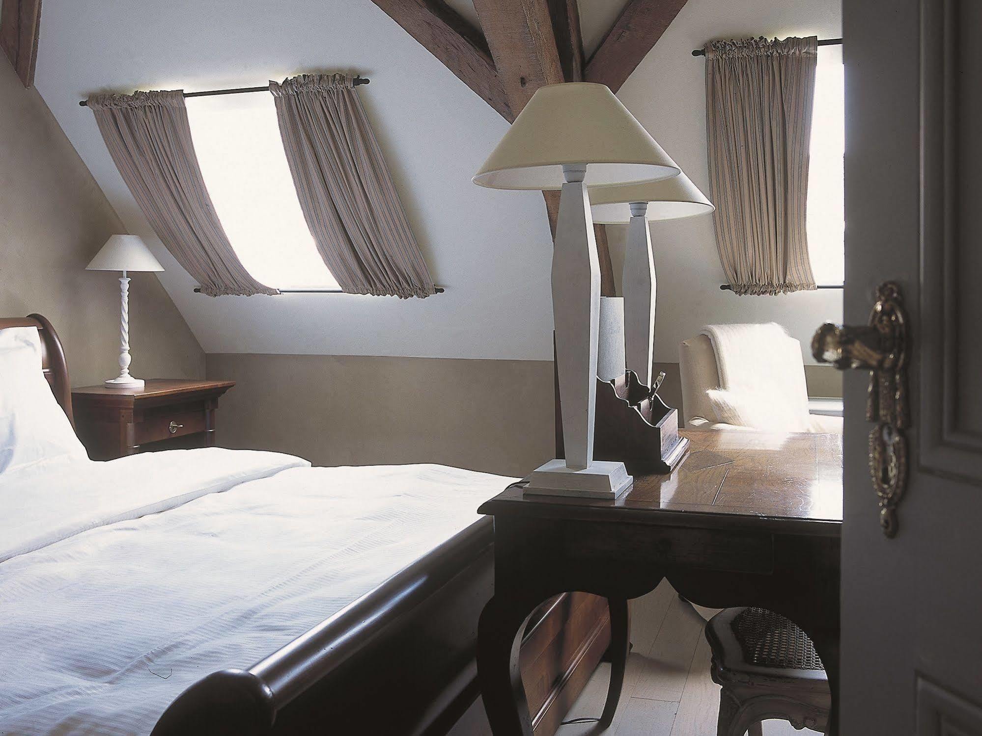 Guesthouse Recour โปเปอริงเงอ ภายนอก รูปภาพ